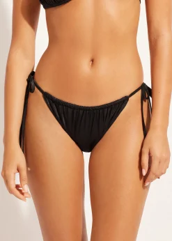 Braguita Cordones Bikini Shiny Satin
