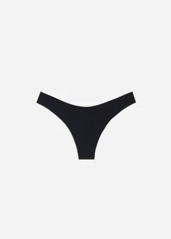 Brasileña Bikini Indonesia