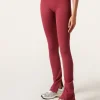 Legging Flare Deportivo Con Abertura Inferior