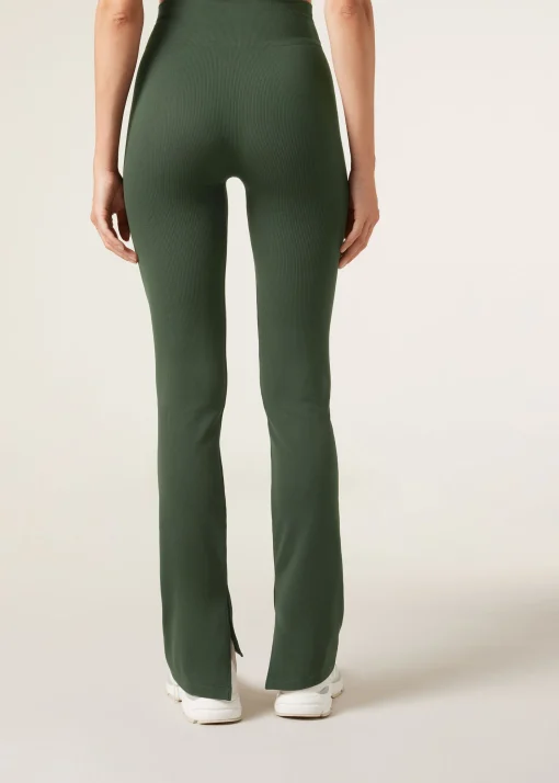 Legging Flare Deportivo Con Abertura Inferior