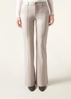 Pantalón Flare Efecto Piel