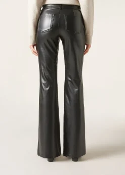 Pantalón Flare Efecto Piel