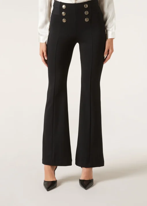 Pantalón Flare Sailor Efecto Shapping Con Detalle Botones
