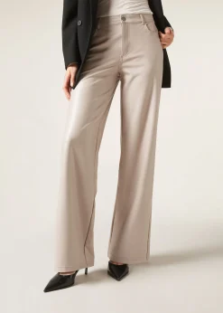 Pantalón Recto Efecto Piel Con Pinzas