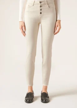 Pantalón Súper Skinny Detalle Botones