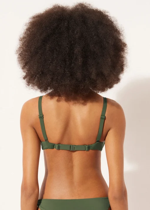 Push-up Relleno Ligero Bikini Indonesia