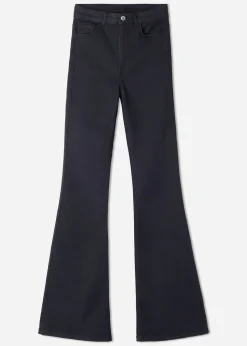 Vaqueros Flare