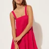 Vestido Corto con Volantes