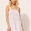 Vestido Corto con Volantes